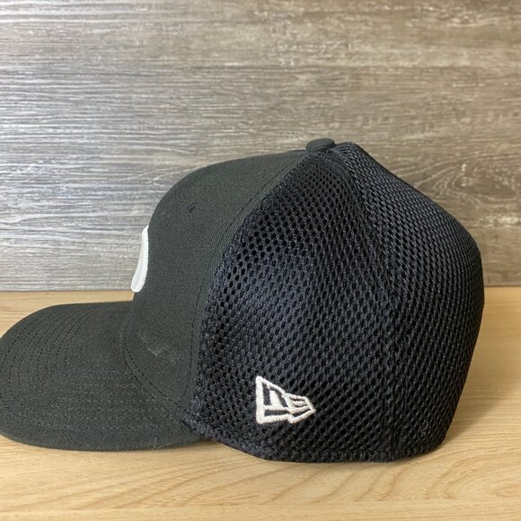 Oakley Pro Am Hat Cap Fitted Mens Large Black Golf Tournament Mesh New Era - Picture 4 of 9